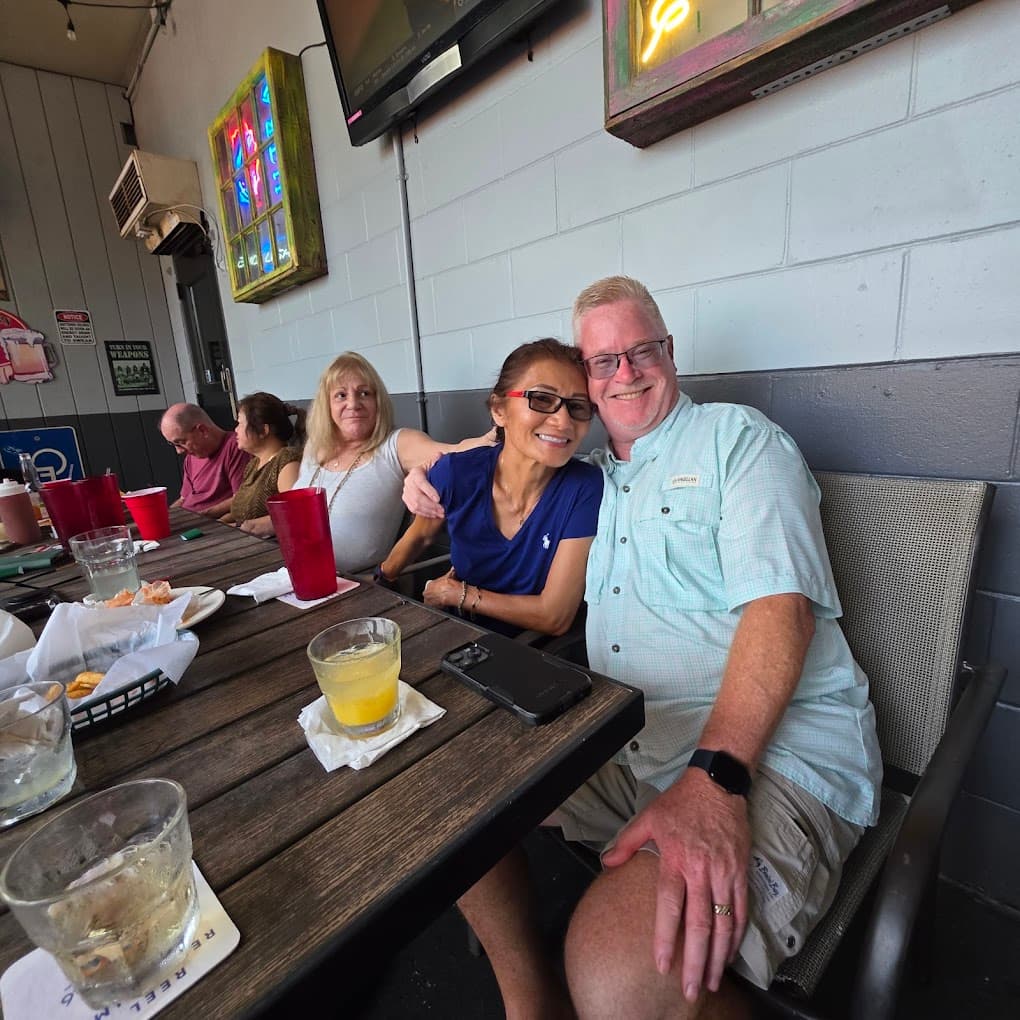 Couple enjoying the patio at Victorio's